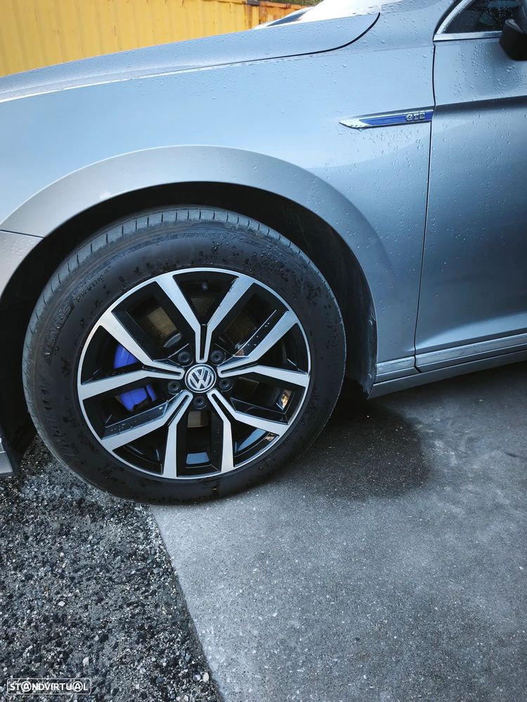 VW Passat 1.4 TSI GTE Plug-in - 11