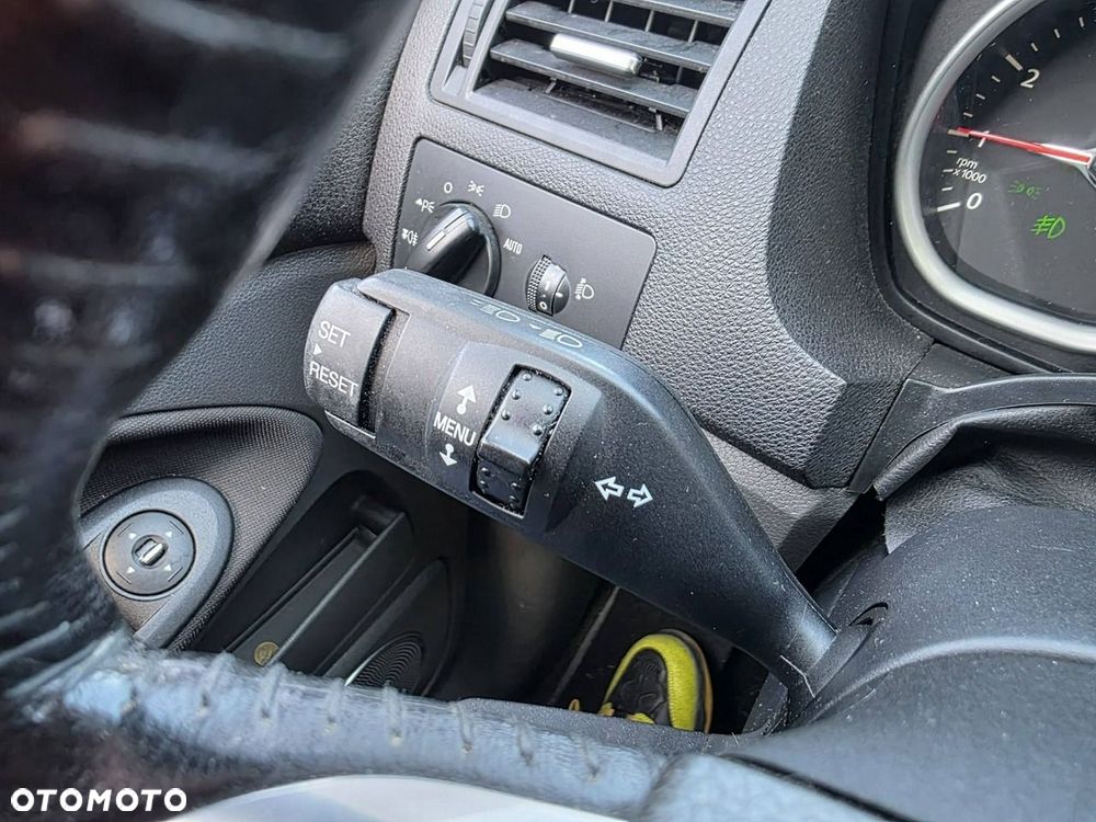 Ford C-MAX 1.8 Titanium - 12