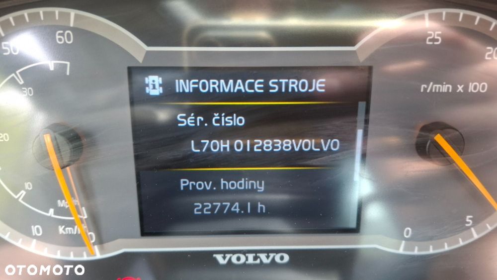 Volvo L 70 H 4X4 - 16