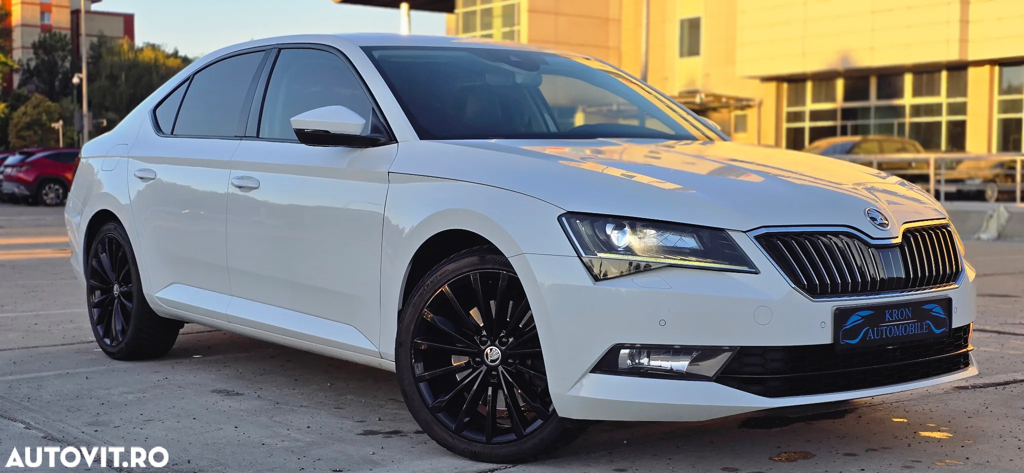Skoda Superb 2.0 TSI 4X4 DSG Laurin & Klement - 2