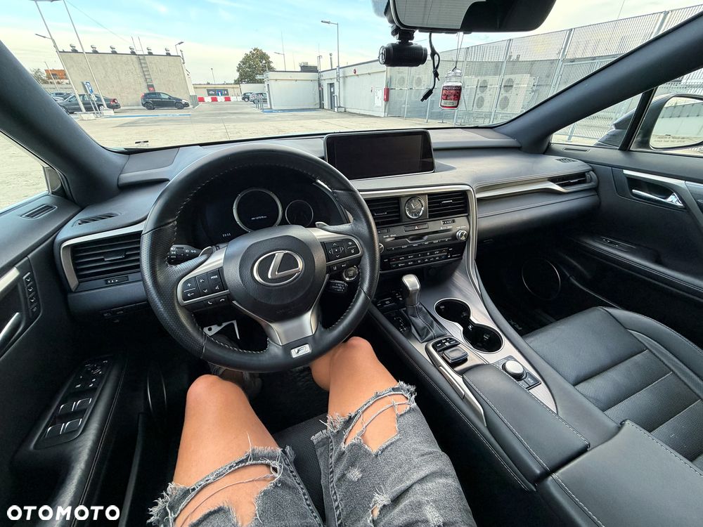 Lexus RX - 23