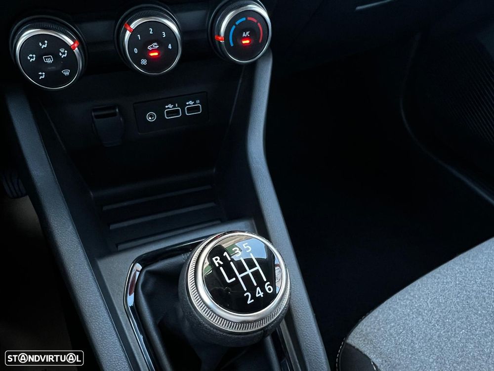 Renault Clio 1.0 TCe Exclusive - 50