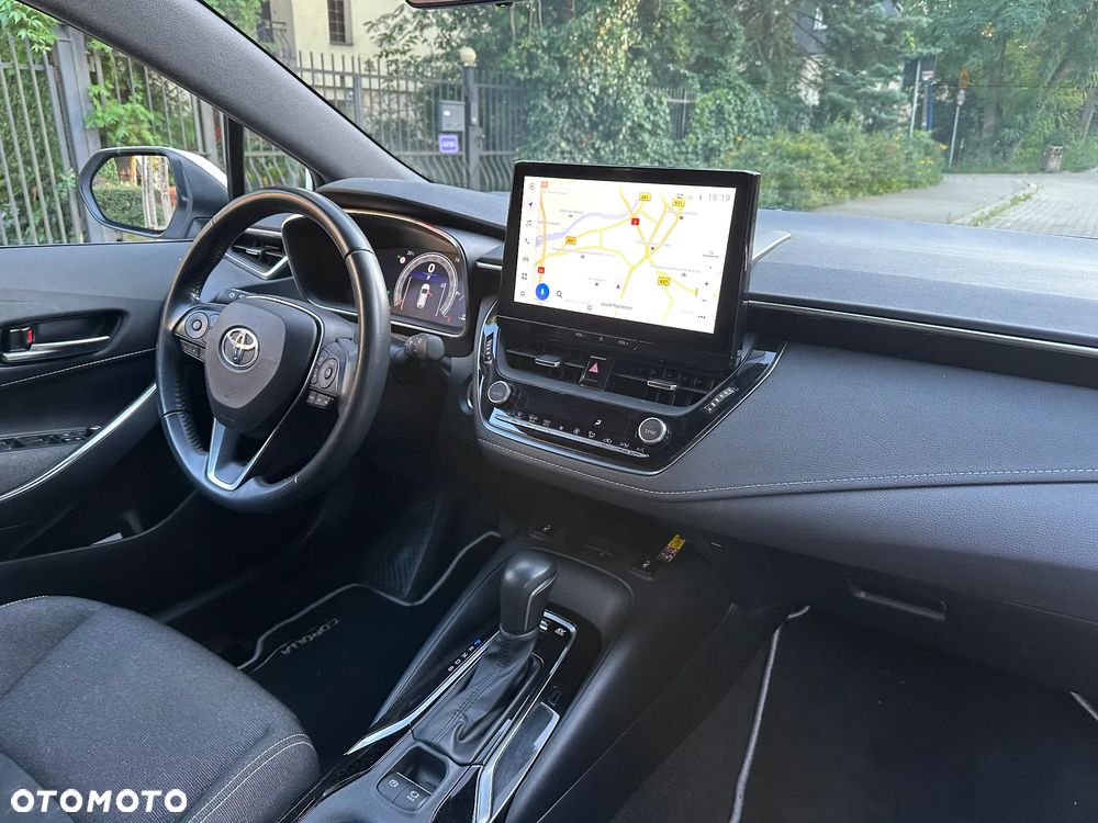 Toyota Corolla 1.8 Hybrid Comfort - 16