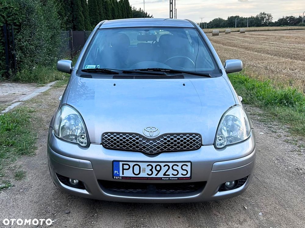 Toyota Yaris 1.3 Sol - 12