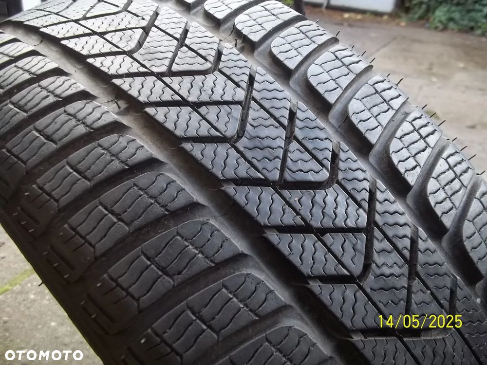 225/40 r19 RUN/FLAT PIRELLI 6mm. Poznań_Montaż - 1