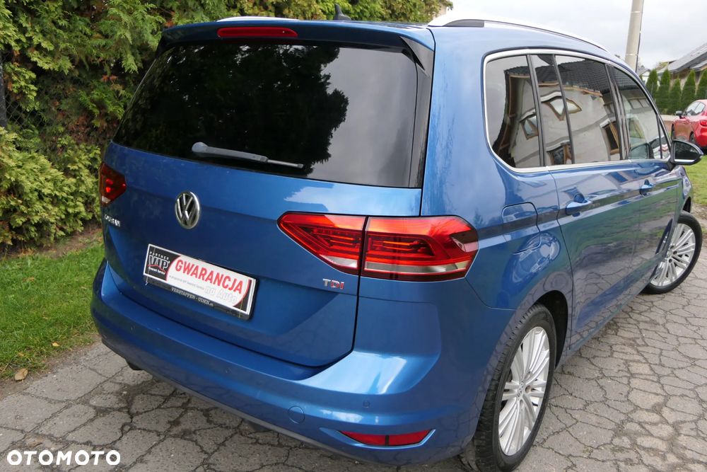 Volkswagen Touran 1.6 TDI SCR (BlueMotion Technology) DSG Comfortline - 9