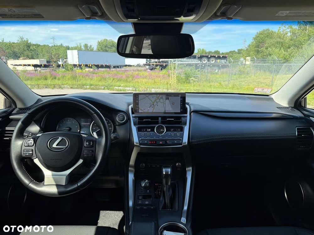 Lexus NX 300 Comfort AWD - 20