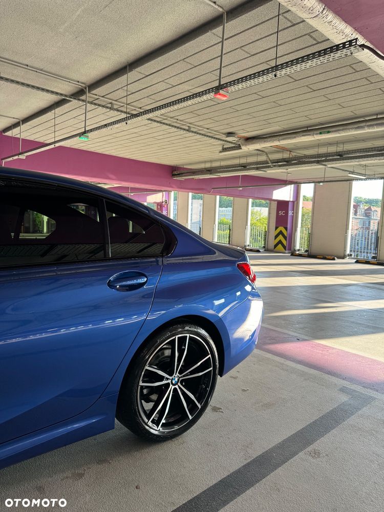 BMW Seria 3 320d xDrive M Sport Sport - 5