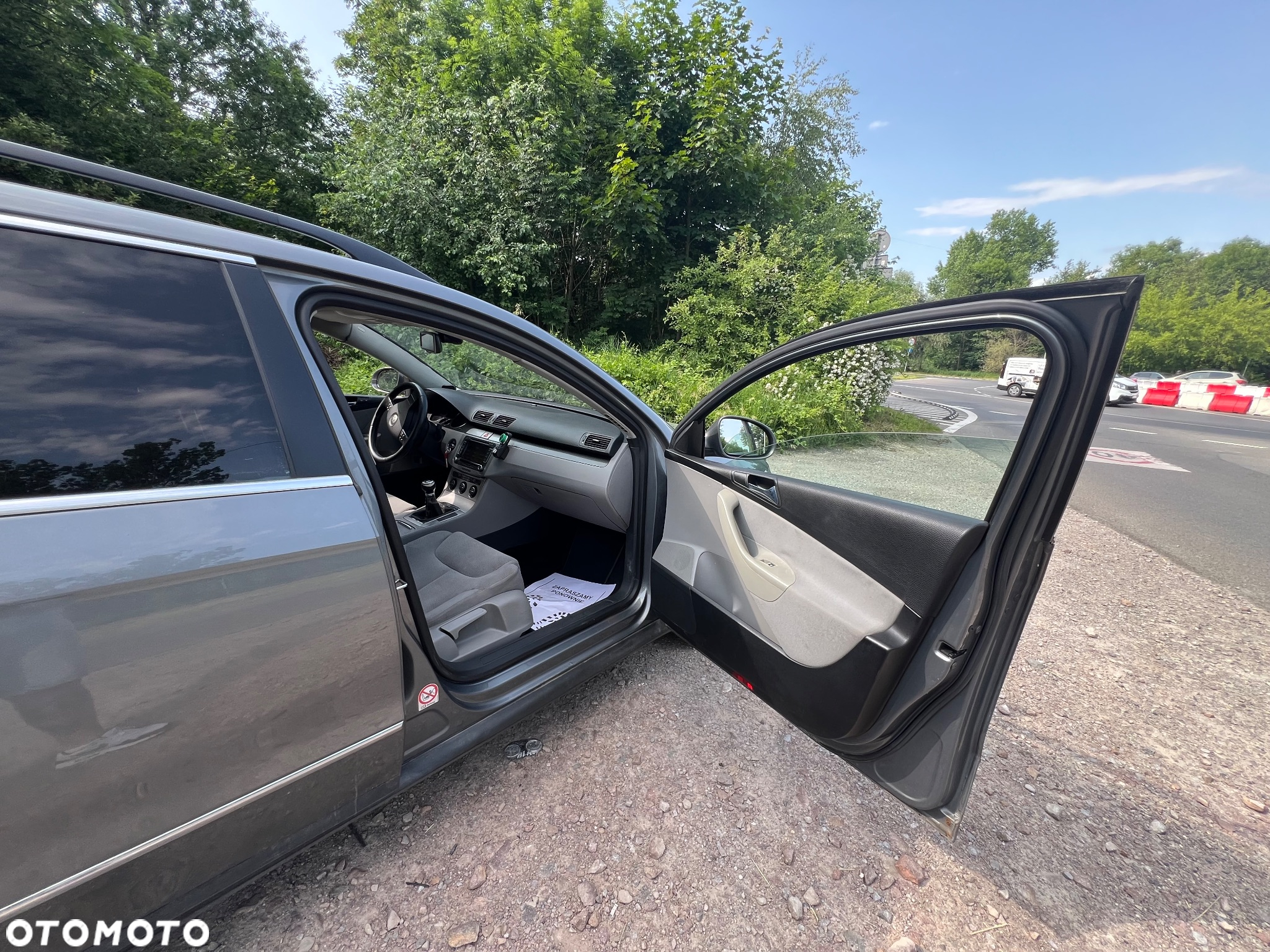 Volkswagen Passat 1.9 TDI Comfortline - 9