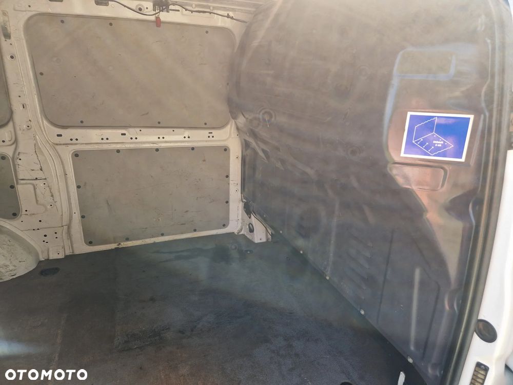 Mercedes-Benz VITO - 25