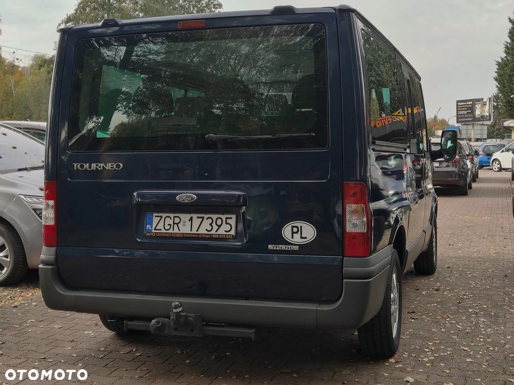 Ford Transit 2011