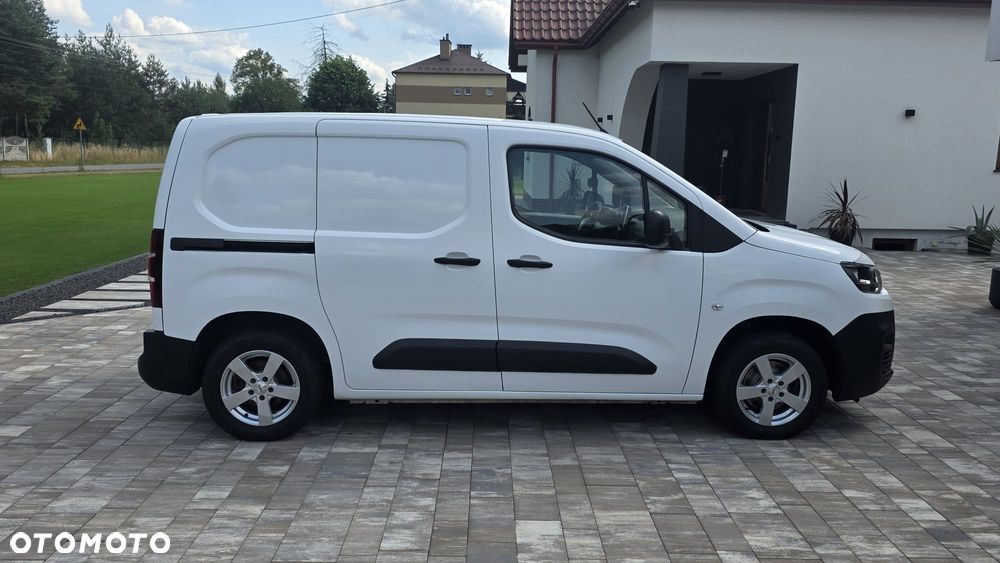 Citroën BERLINGO - 10
