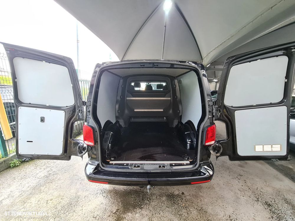 VW Transporter Caravelle T6.1 DSG Longa Highline - 16