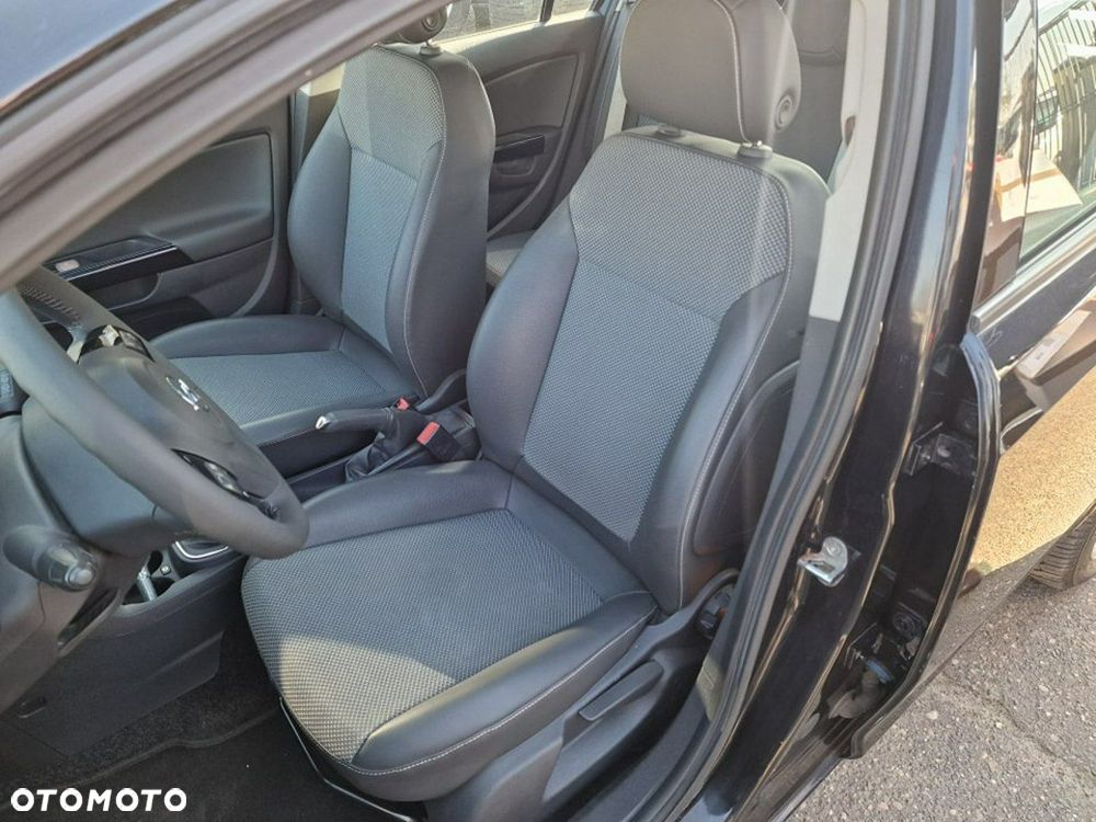 Opel Corsa 1.4 16V Edition - 6