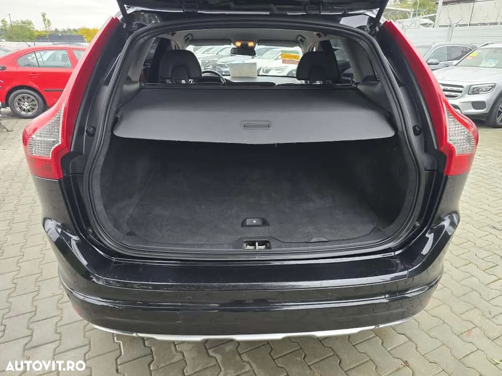 Volvo XC 60 D3 Geartronic Summum - 11