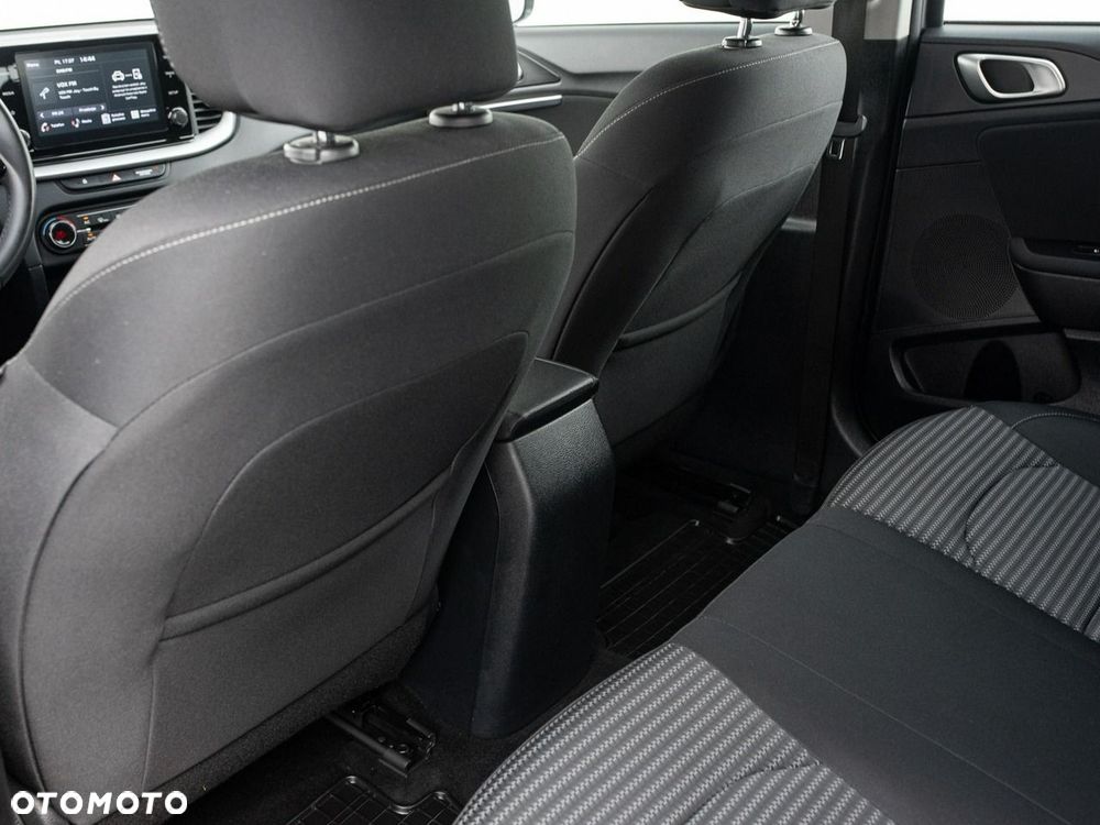Kia Ceed 1.5 T-GDI M - 20
