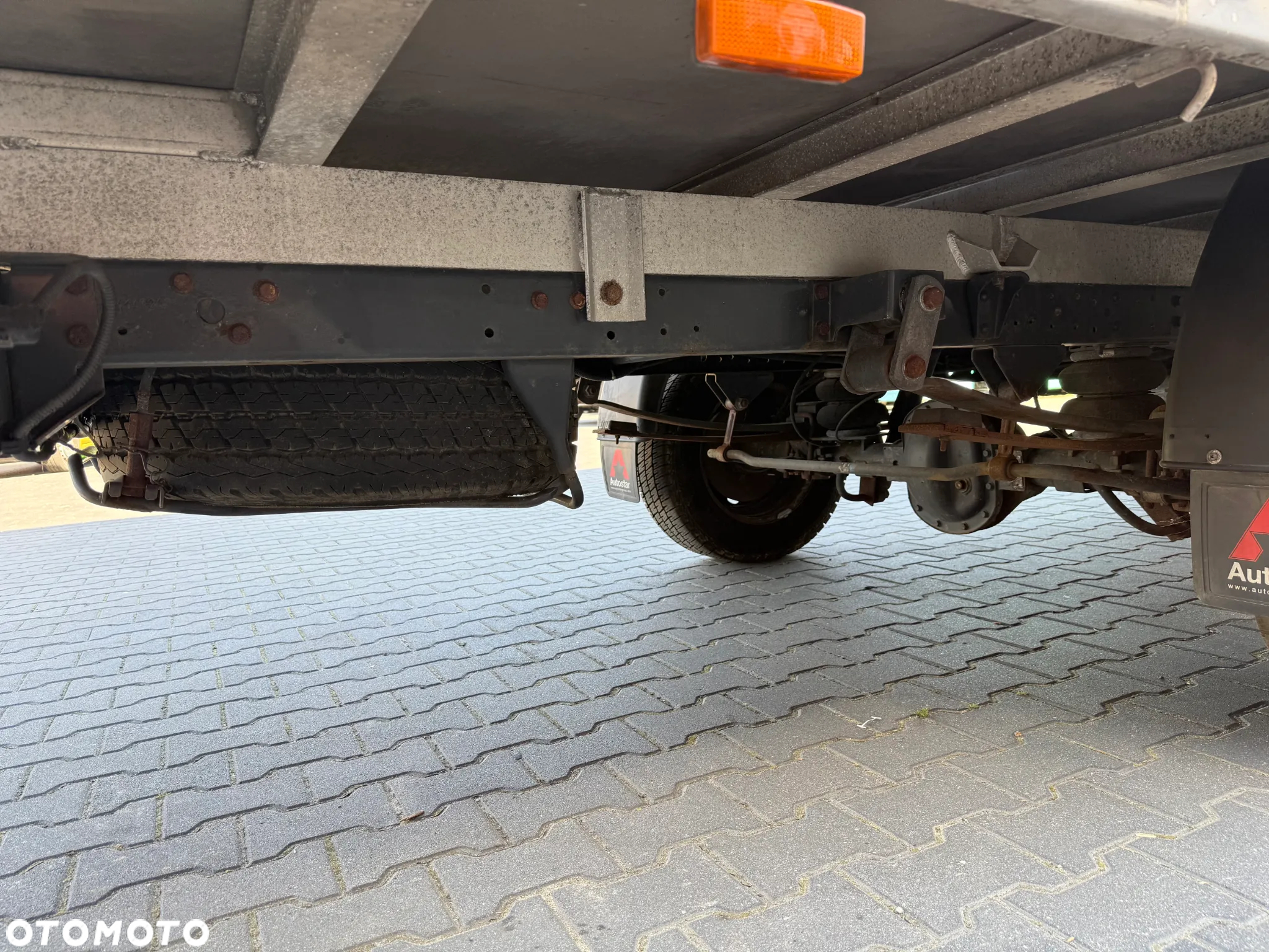Iveco DAILY 35S18 - 15