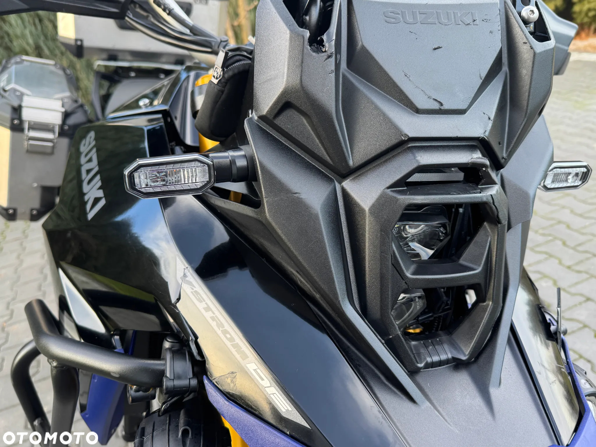 Suzuki DL - 15