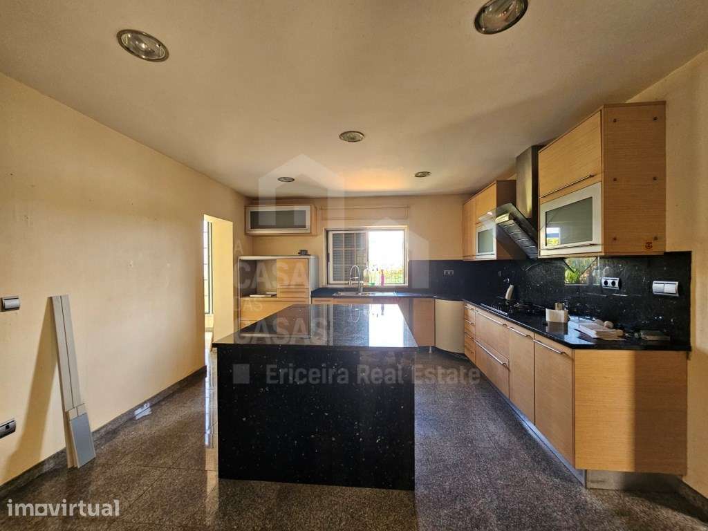 Vende Moradia T5 - Ericeira 1 km, A Casa das Casas - Grande imagem: 3/34