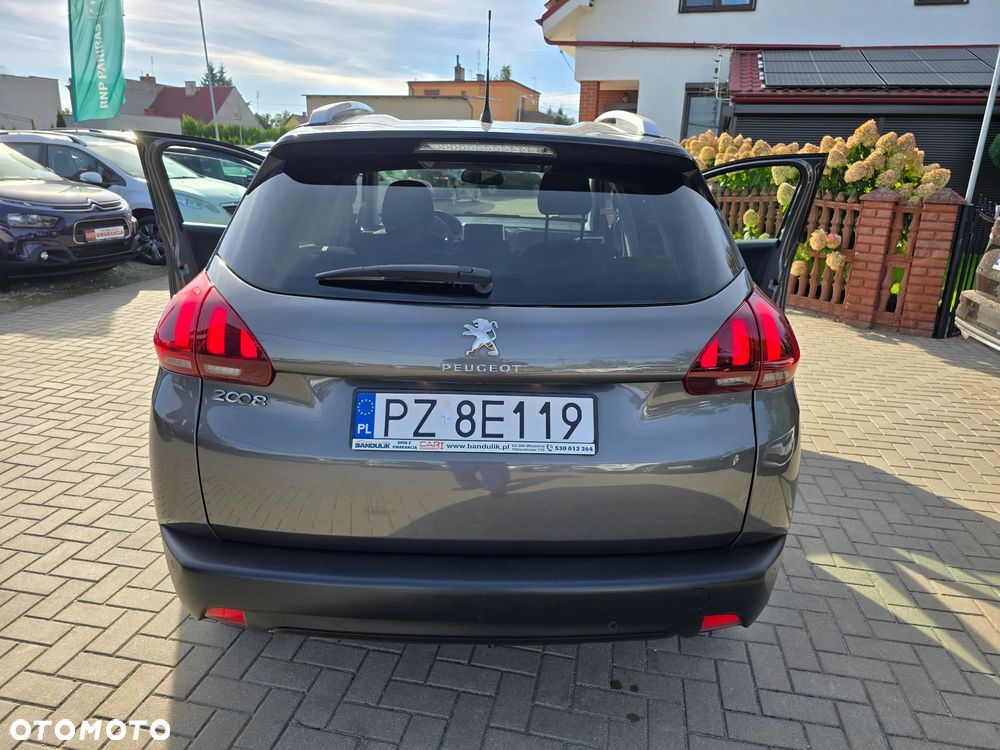 Peugeot 2008 - 23