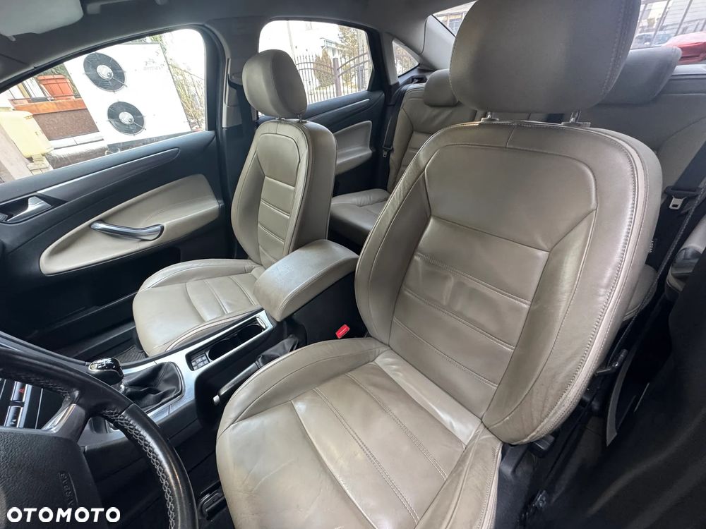 Ford Mondeo 1.6 T Titanium - 16