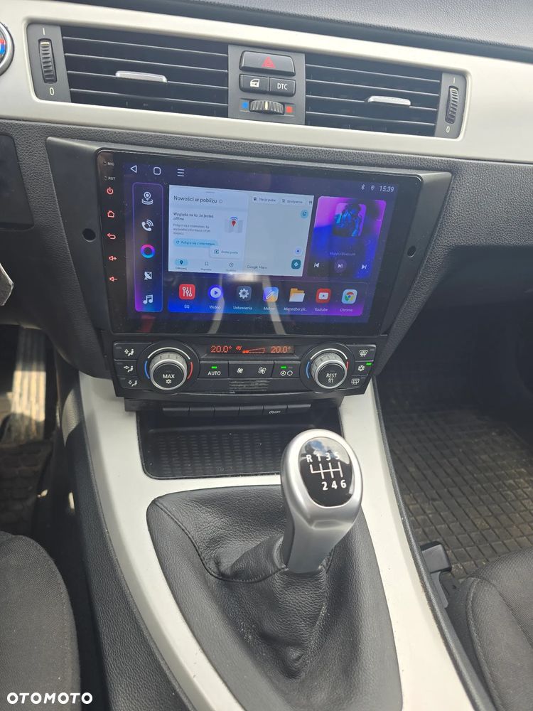 BMW Seria 3 318i - 11