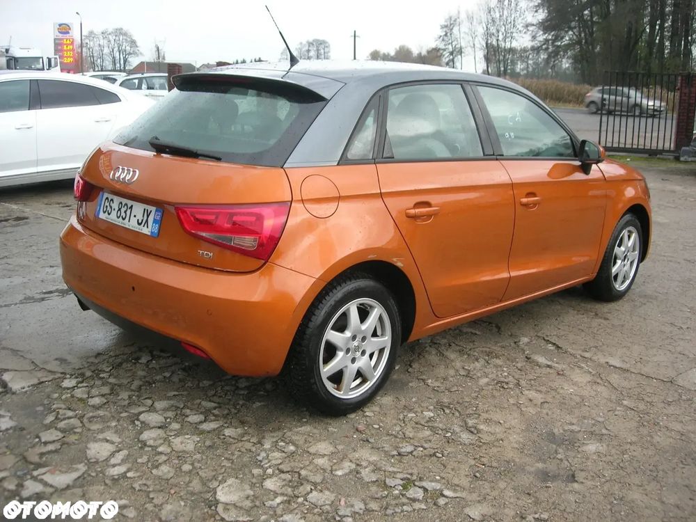 Audi A1 Sportback 1.6 TDI Ambition - 2