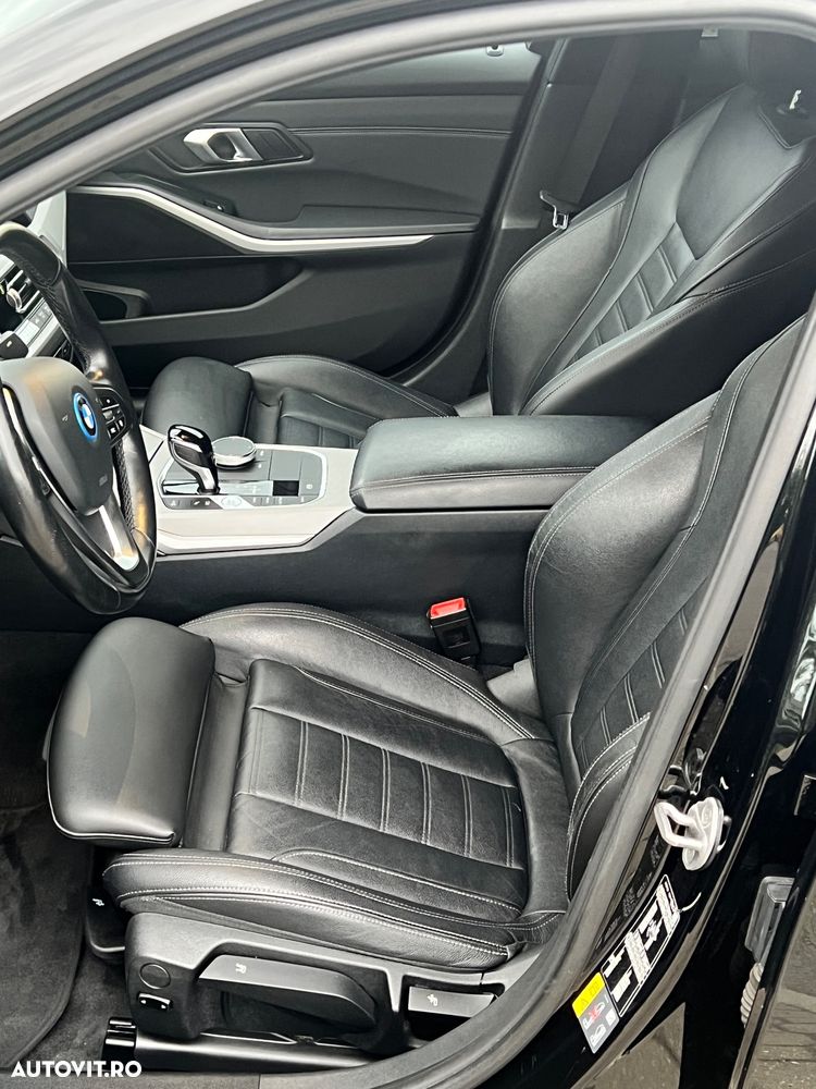 BMW Seria 3 - 24