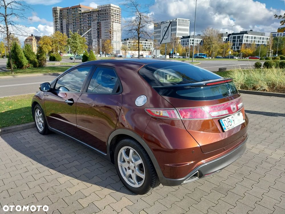 Honda Civic 1.8 Sport - 8