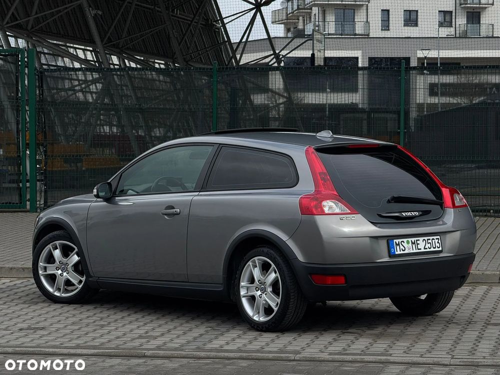 Volvo C30 2.0 - 14