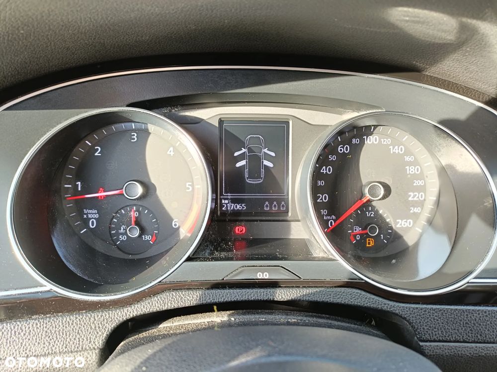 Volkswagen Passat Variant 2.0 TDI (BlueMotion Technology) Trendline - 20