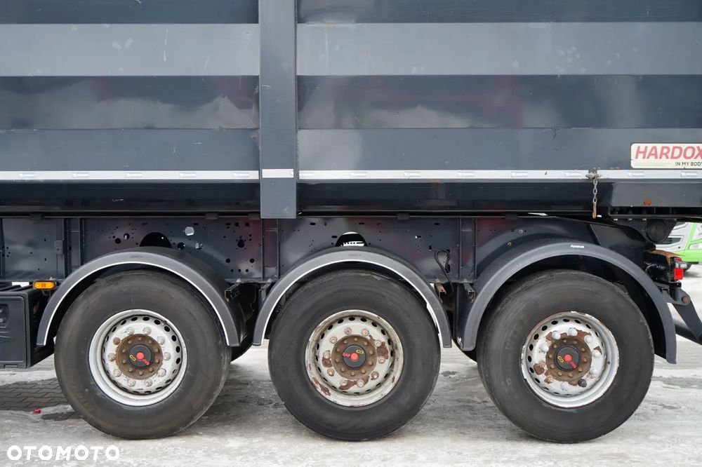 Wielton WYWROTKA / 51 M3 / STALOWA / HARDOX /  OŚ PODNOSZONA / OSIE SAF - 18