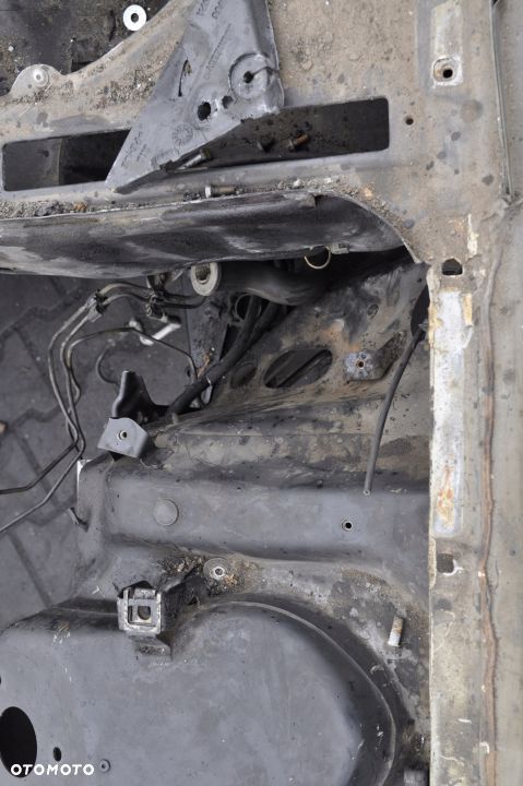 BENTLEY ARNAGE ĆWIARTKA PODŁUŻNICA LEWA PRZÓD - 2