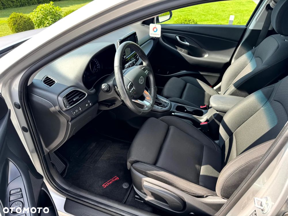 Hyundai i30 1.6 CRDI DCT YES - 11