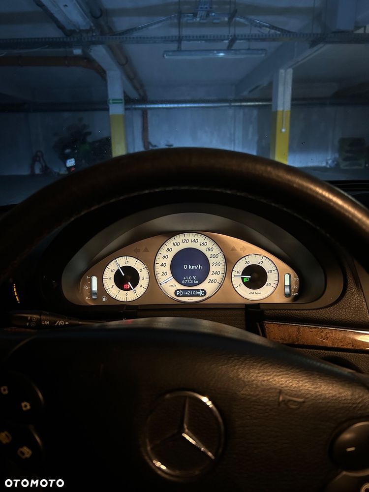 Mercedes-Benz Klasa E 320 CDI 7G-TRONIC Avantgarde - 10