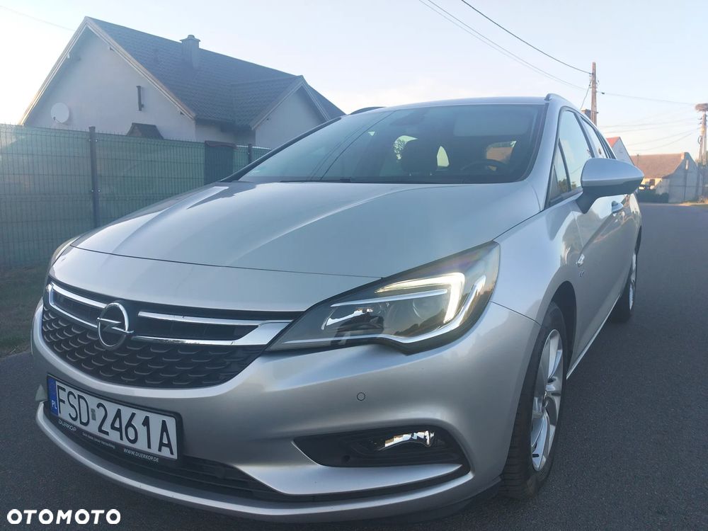 Opel Astra 1.6 CDTI Dynamic - 1