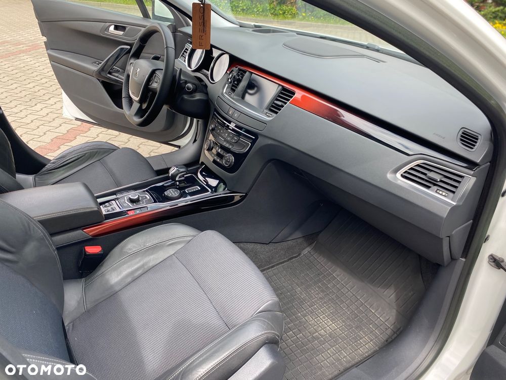 Peugeot 508 - 8