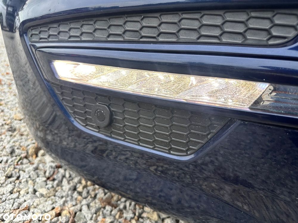 Ford S-Max 2.2 TDCi DPF Titanium X - 25