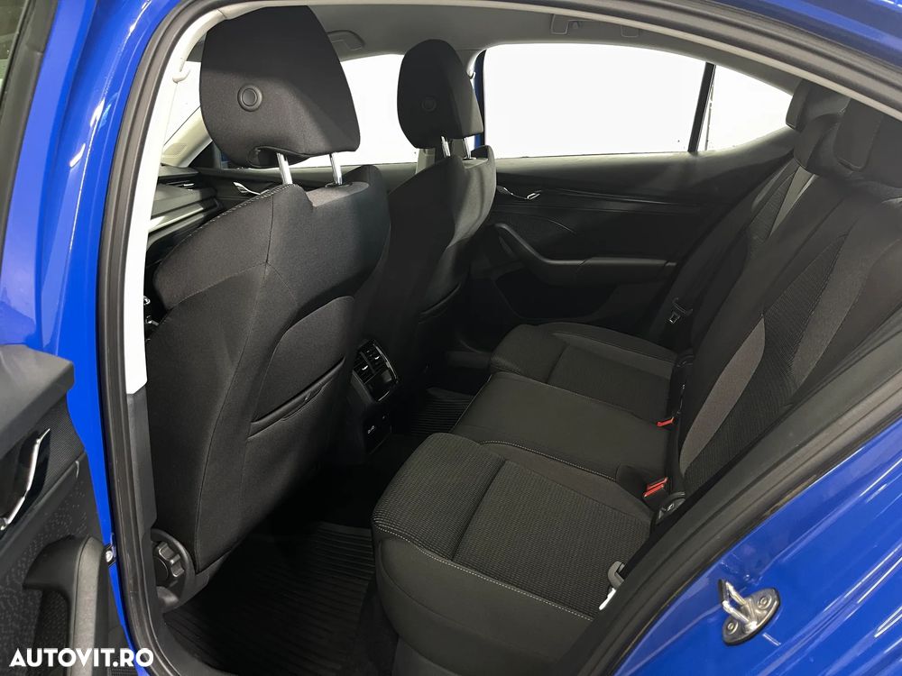 Skoda Octavia 1.0 TSI Ambition - 11