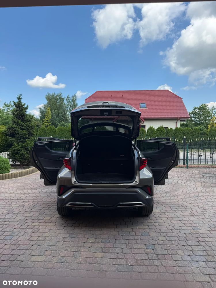 Toyota C-HR 2.0 Hybrid Executive - 12