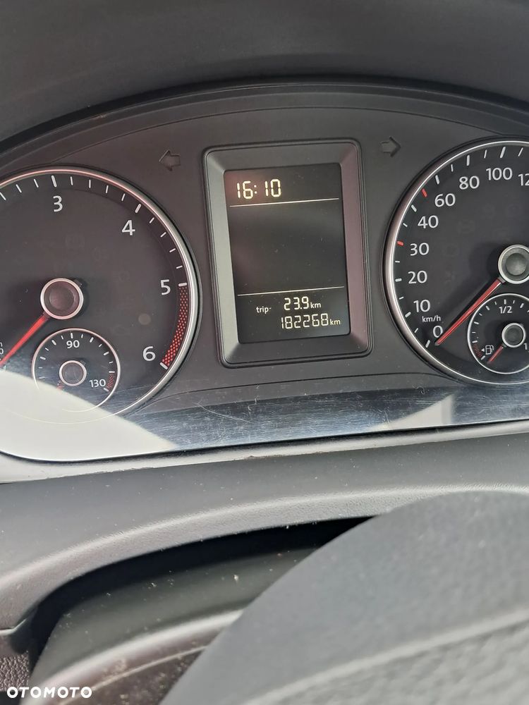 Volkswagen Caddy - 19