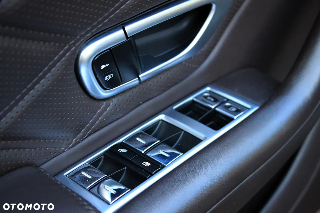 Bentley Continental GT V8 - 19