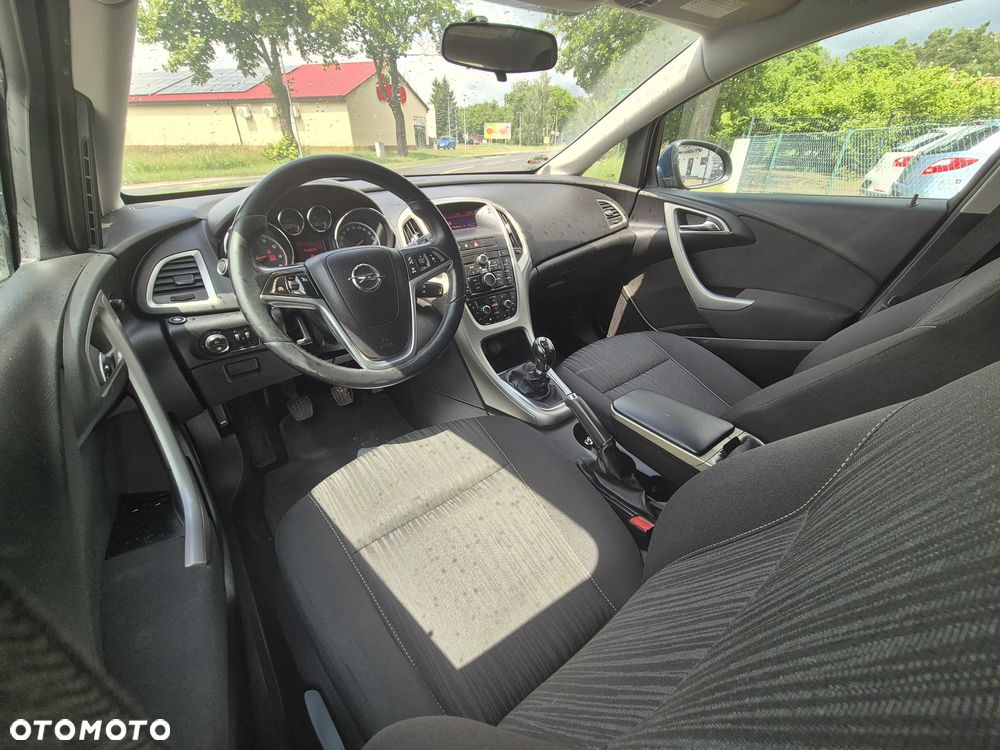 Opel Astra - 8