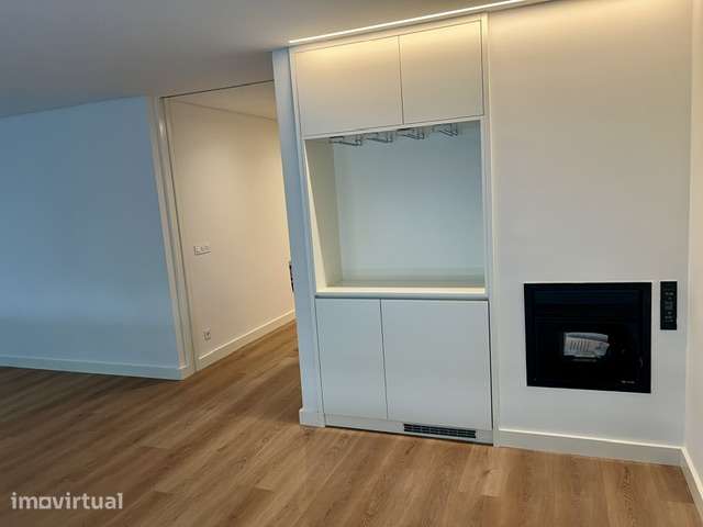 3 Apartamentos T2+1 - Grande imagem: 4/37