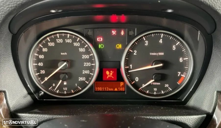 BMW 320 iA Dynamic - 14