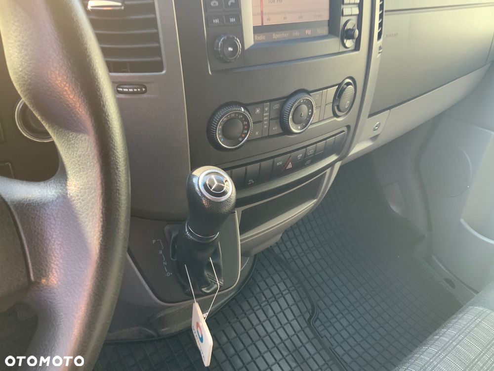 Mercedes-Benz Sprinter 319 Cdi  Bt - 12