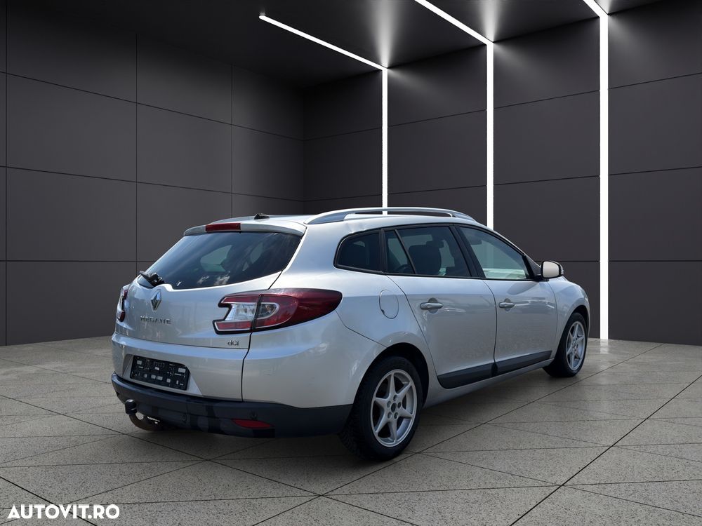 Renault Megane dCi 130 FAP Dynamique - 8