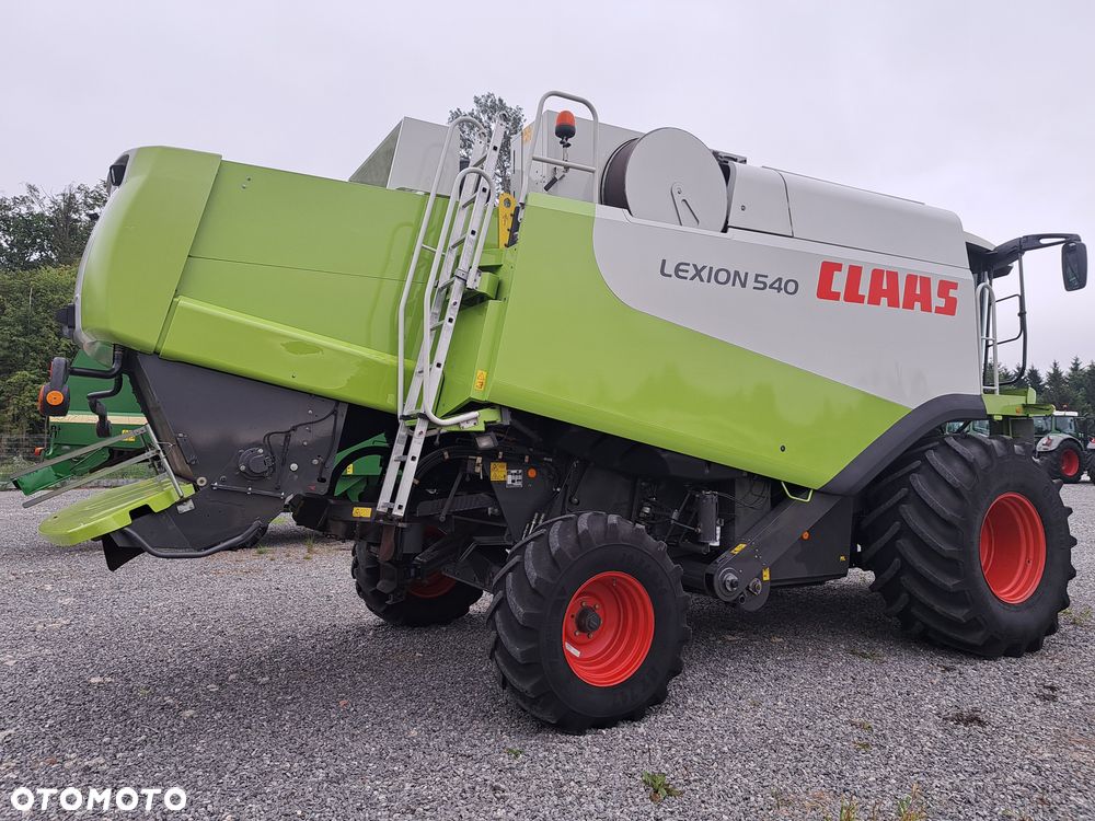 Claas LEXION 540 heder Vario V660 - 4