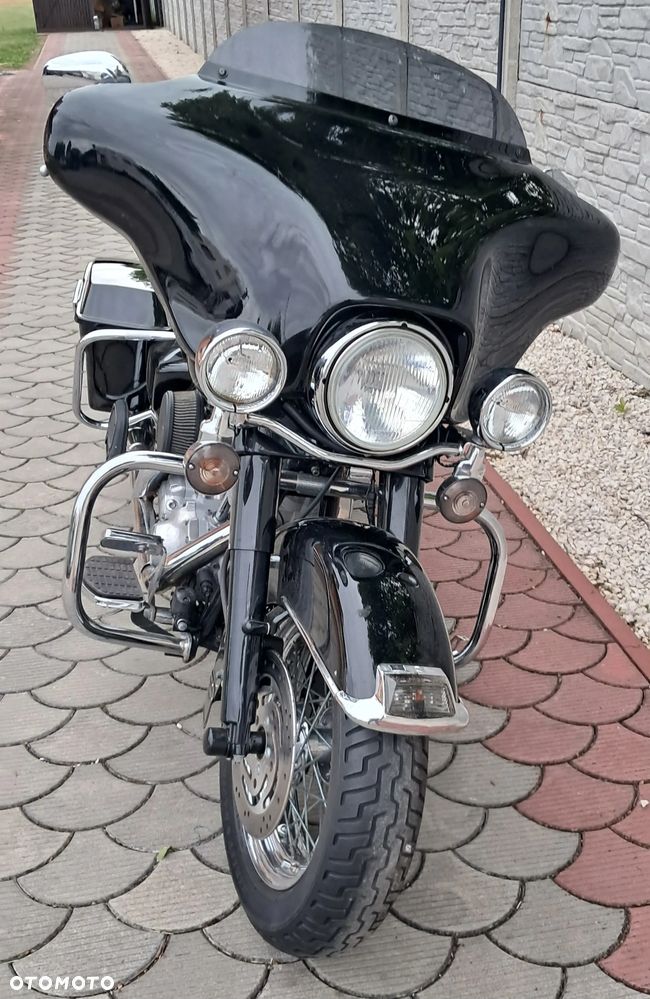 Harley-Davidson FLHT Electra Glide Standard - 6
