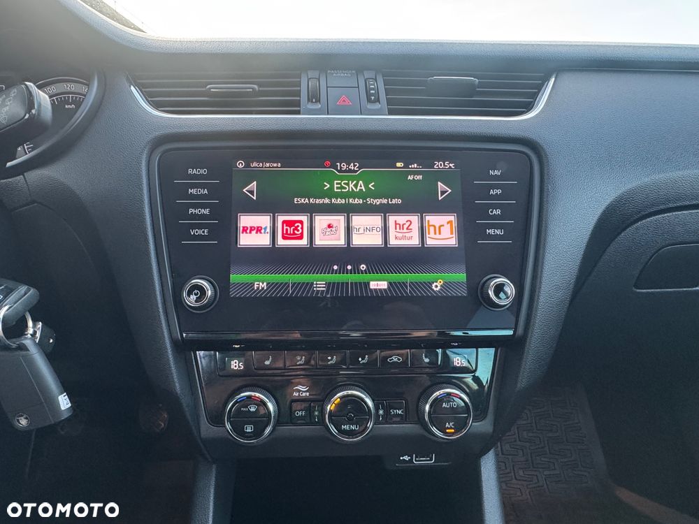 Skoda Octavia 2.0 TDI Premium Edition - 36